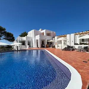 Village 4* Cala Vadella (Ibiza)